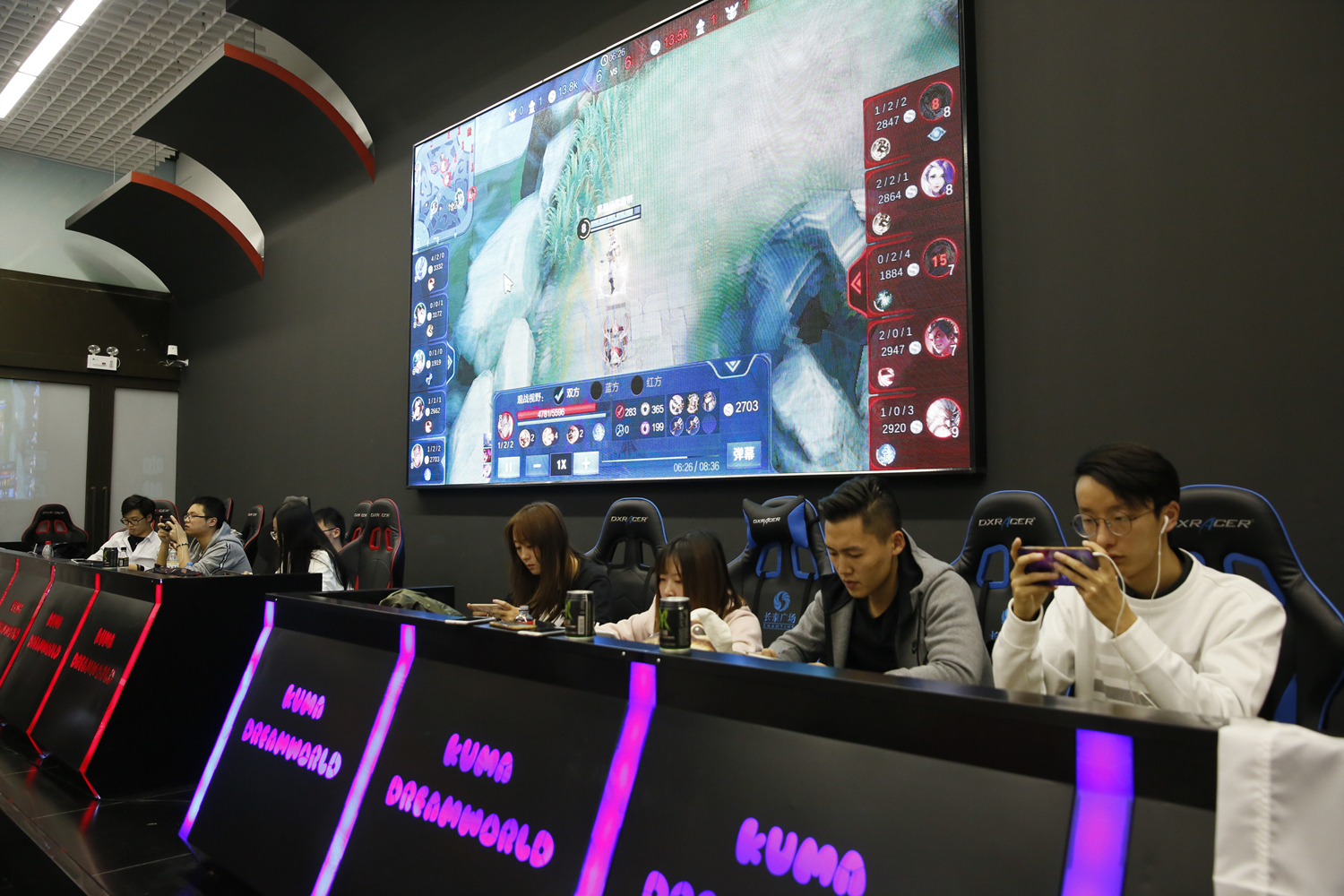 BLG被LPL惩罚？周末黄金档和TT同一档