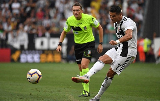 什么情况？西海岸男女足分别被处以转会禁令，但FIFA网站又说只适用于女足（信息矛盾？西海岸男女足遭转会禁令，FIFA官网却称仅针对女足）